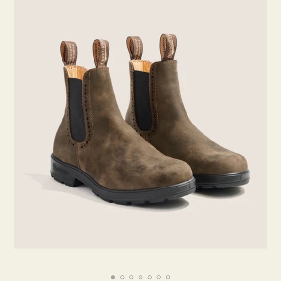 Blundstone Leather Chelsea Boots - Picture 1 of 5
